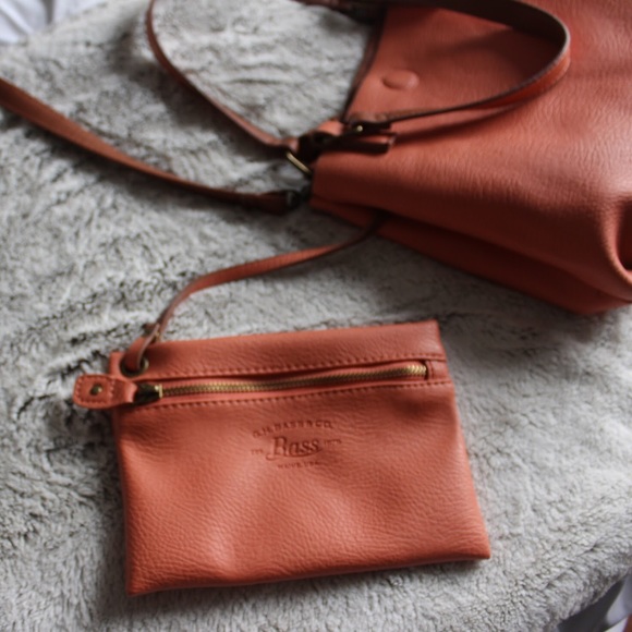 G.H. Bass reversible leather purse - Picture 4 of 7